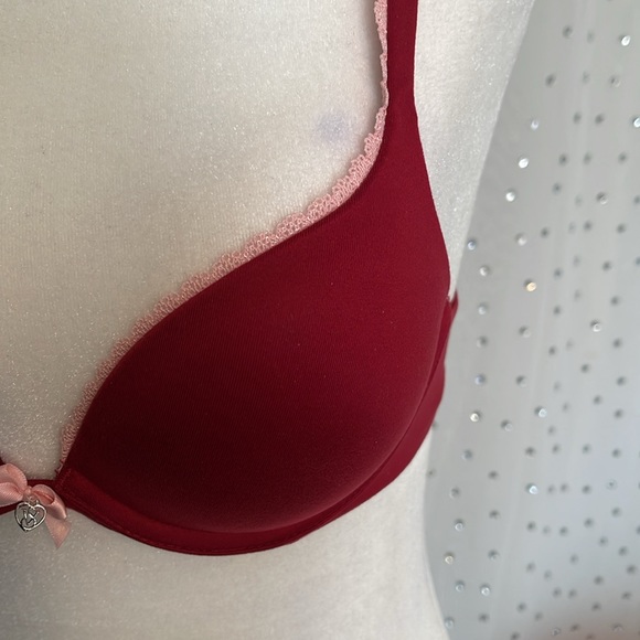 Body by Victoria padded push up bra size 32B. - Picture 3 of 6